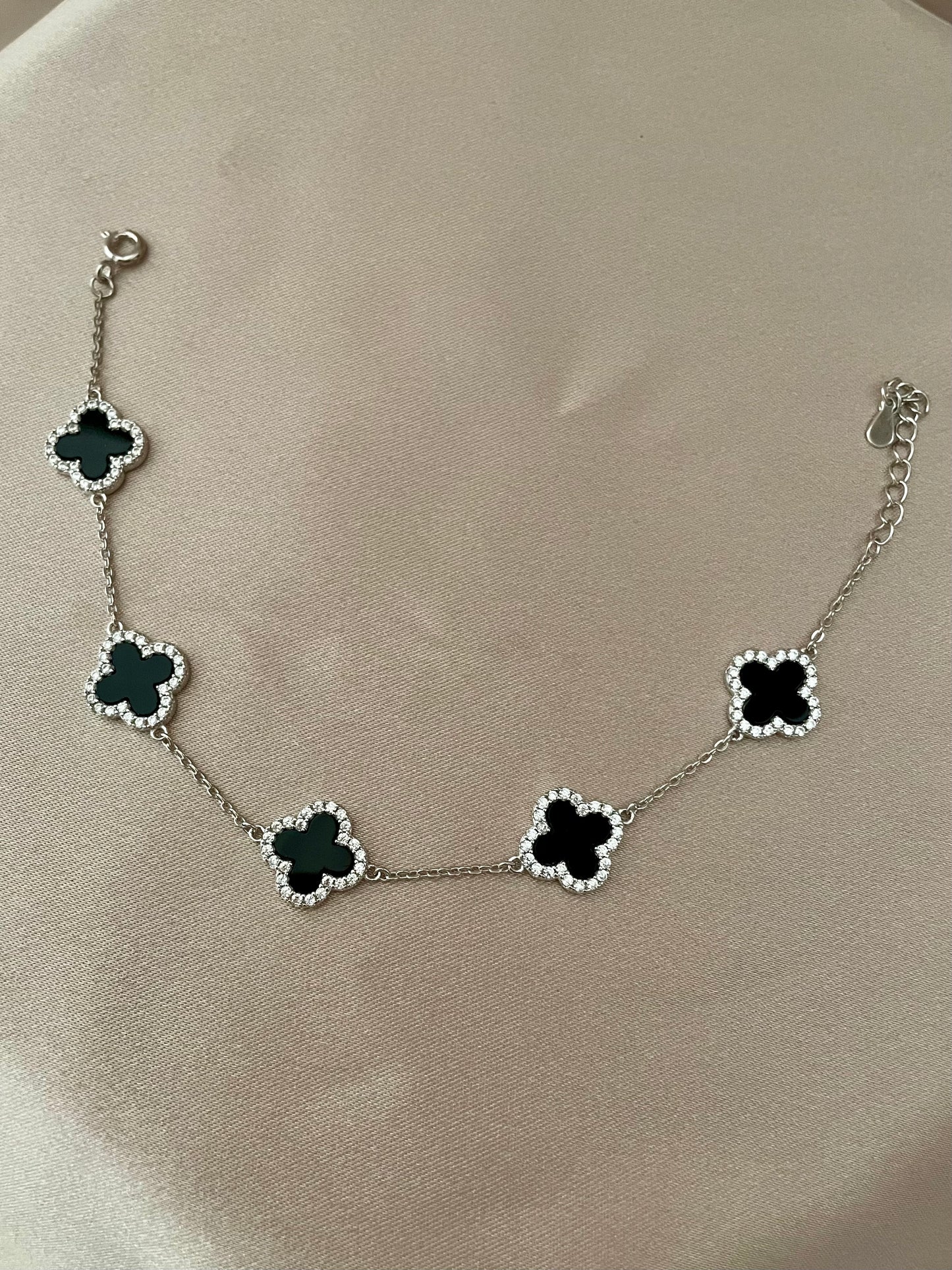 Black Four-leaf Clover Bracelet