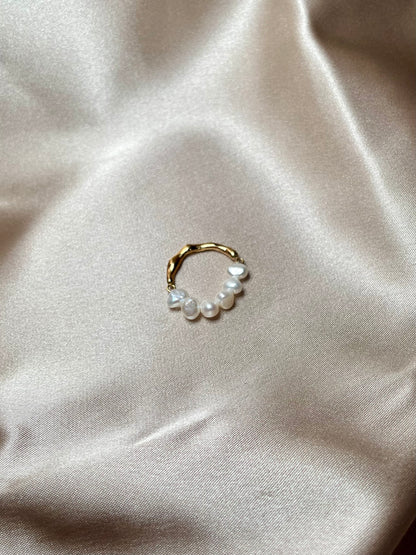 Vintage Pearl Ring